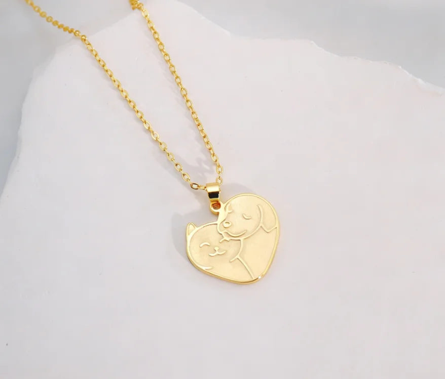 Kinselle Personalized Logo Pendant Necklace