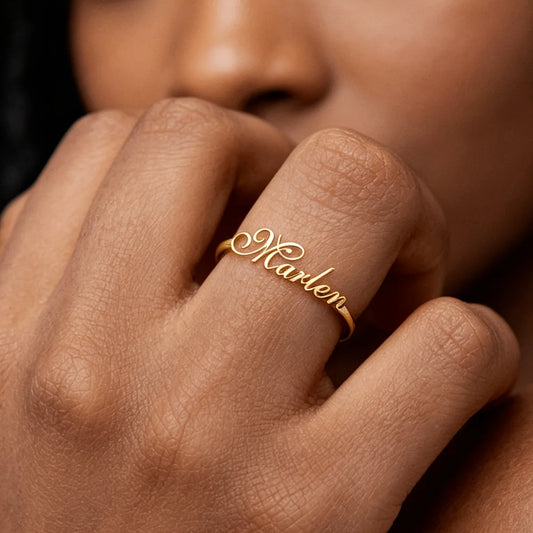 Kinselle Personalized Script Name Ring
