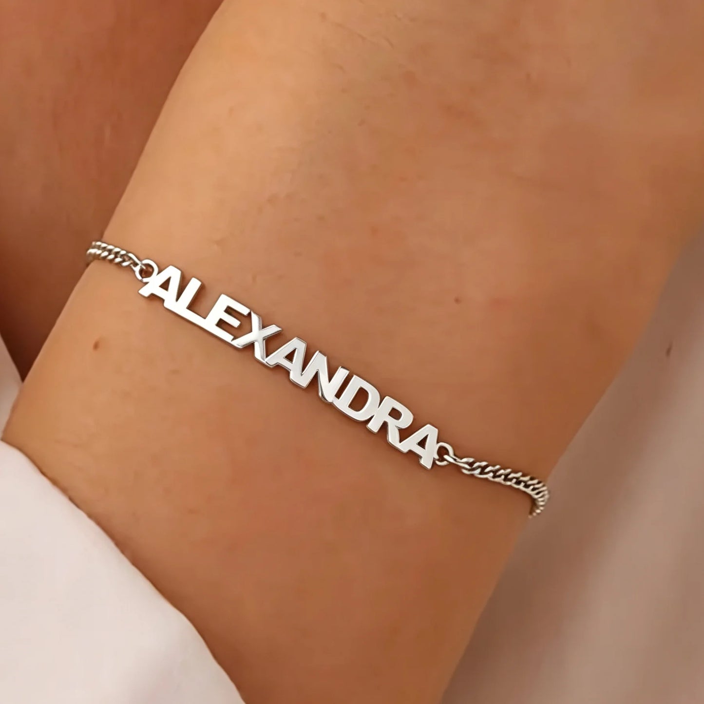 Kinselle Personalized Block Name Bracelet