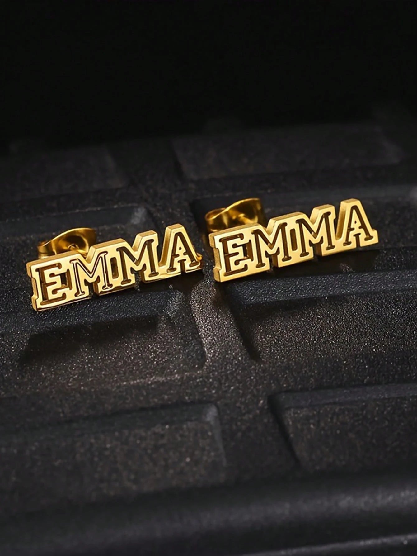 Kinselle Personalized Name Stud Earrings