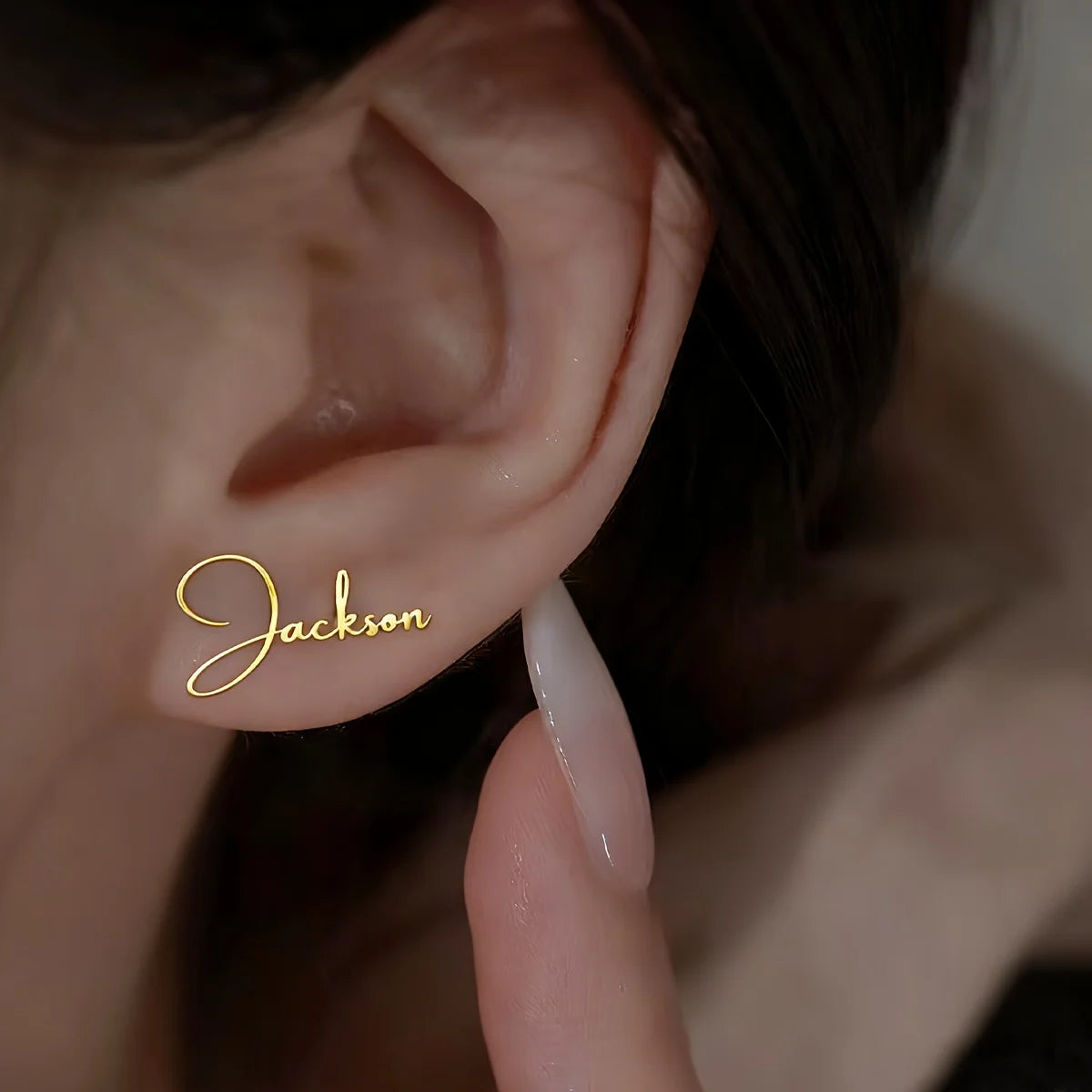 Kinselle Personalized Name Stud Earrings