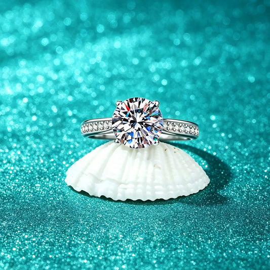 Kinselle 2CT Round Brilliant Moissanite Ring — D Color, VVS1, 925 Sterling Silver