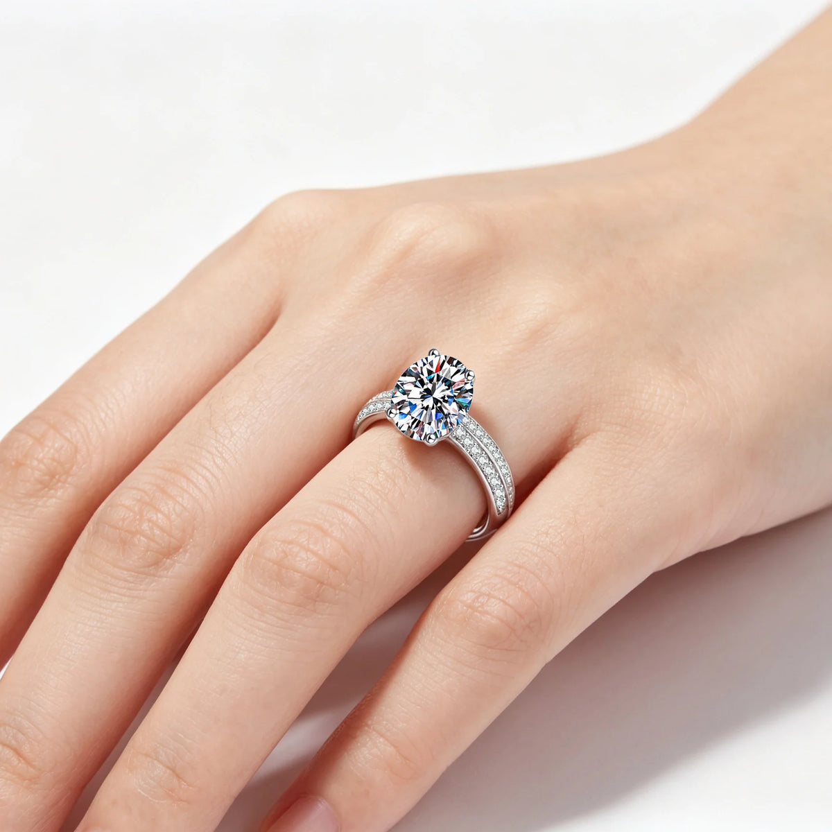 Kinselle 1.5CT Oval Moissanite Twist Ring — D Color, VVS1, 925 Sterling Silver