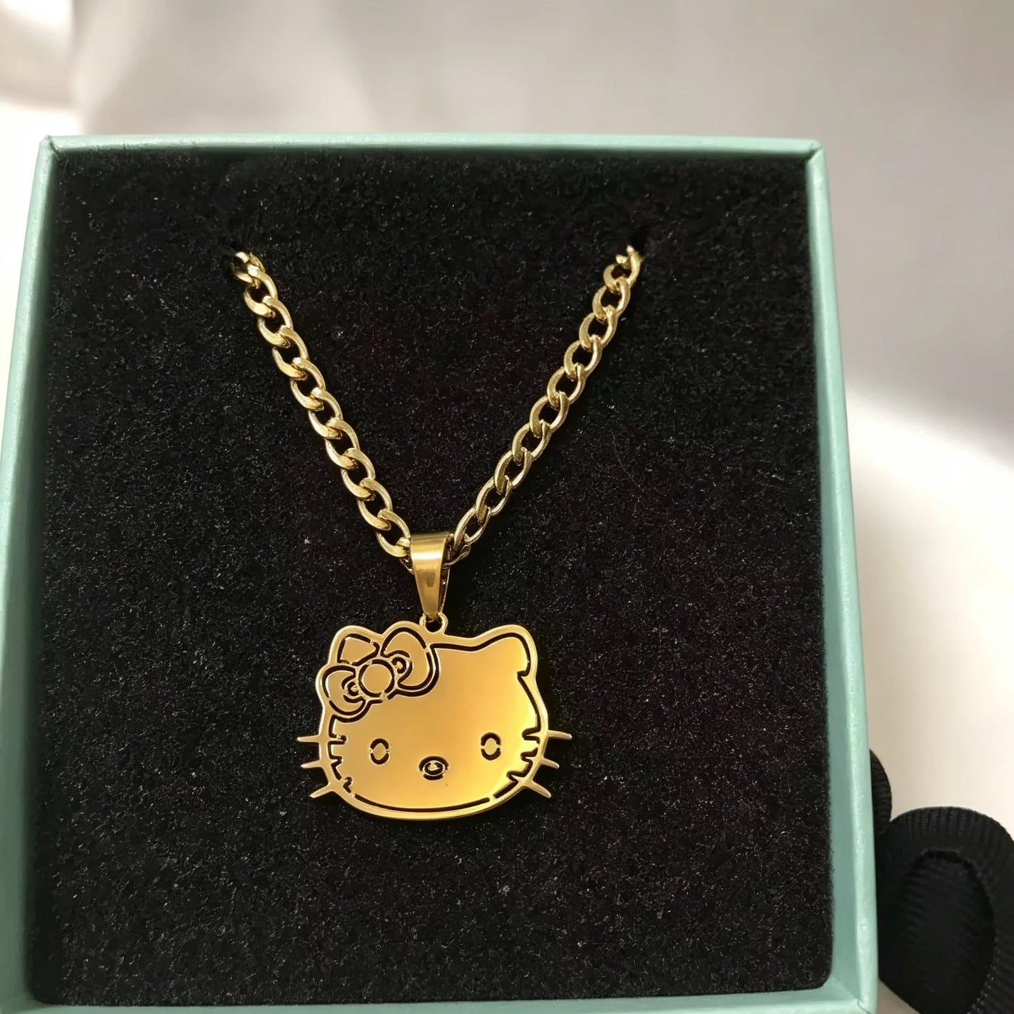 Kinselle Personalized Cartoon Cat Pendant Necklace