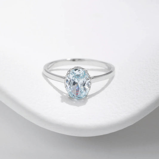 Kinselle Light Blue Oval Zircon Solitaire Ring — 925 Sterling Silver