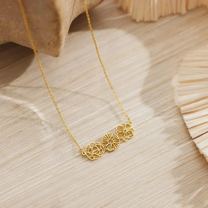 Kinselle Personalized Birth Flower Bouquet Necklace – Gold-Plated or Silver-Plated