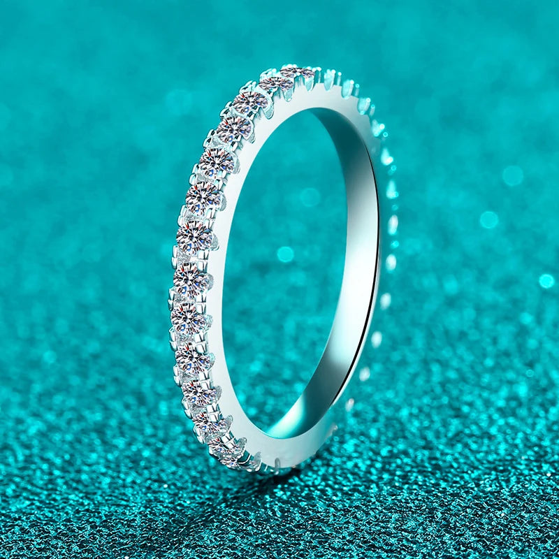 Kinselle Round Brilliant Moissanite Cluster Ring — D Color, VVS1, 925 Sterling Silver