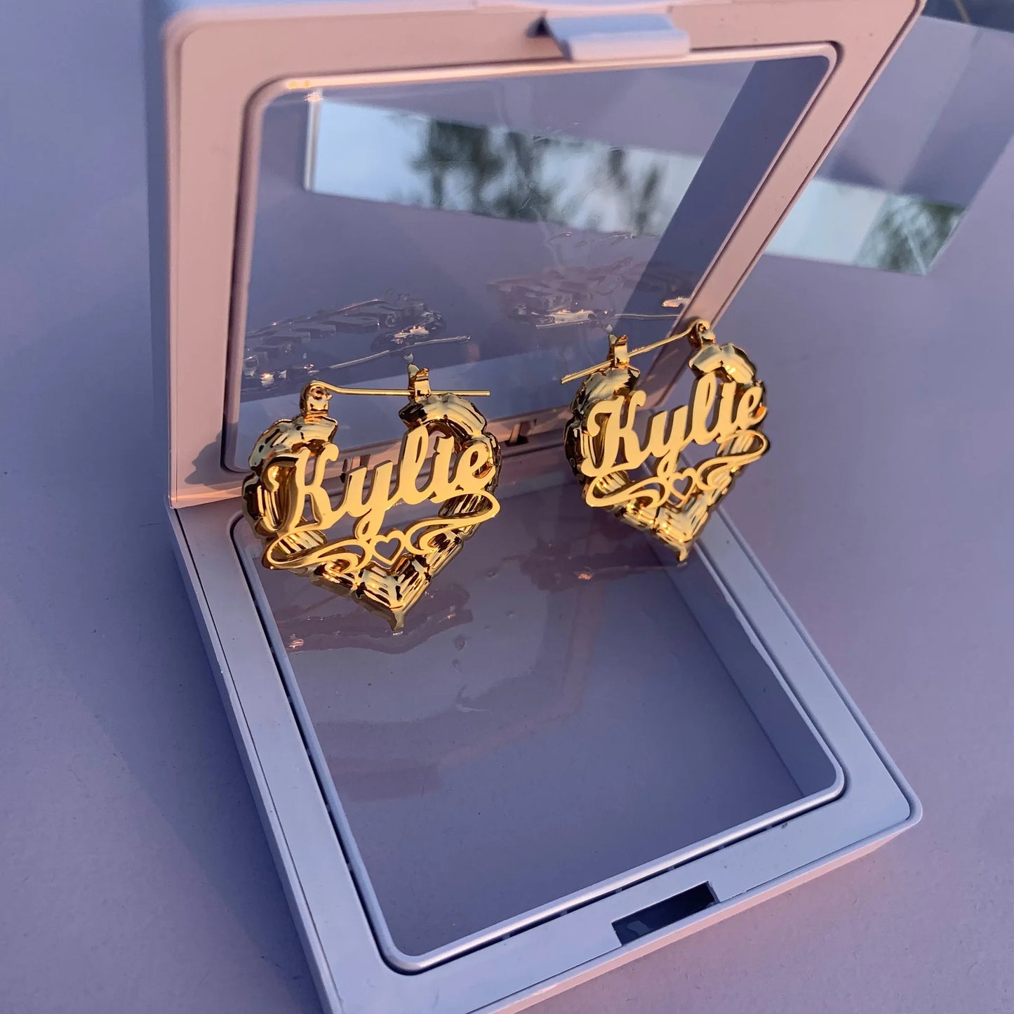 Kinselle Personalized Heart Name Hoop Earrings