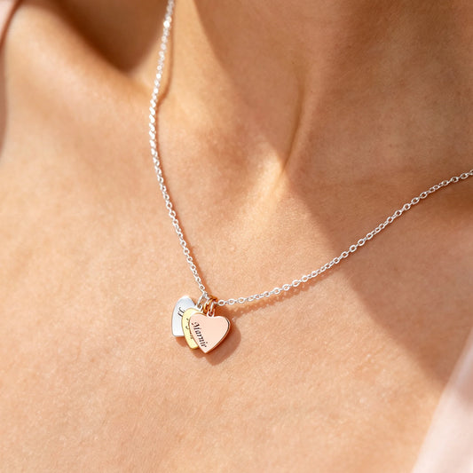 Kinselle Personalized Engraved Heart Name Necklace