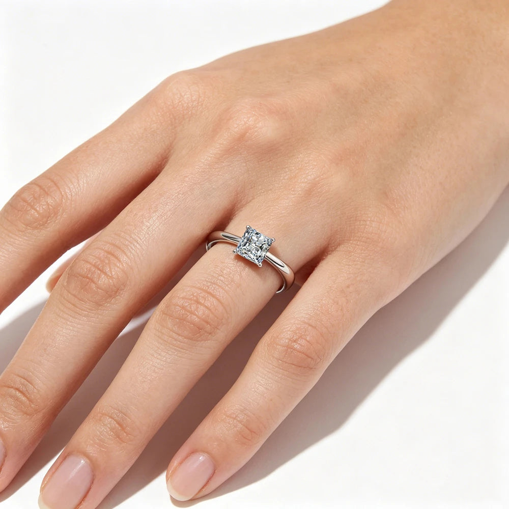 Kinselle 1.5CT Princess-Cut Moissanite Ring — D Color, VVS1, 925 Sterling Silver