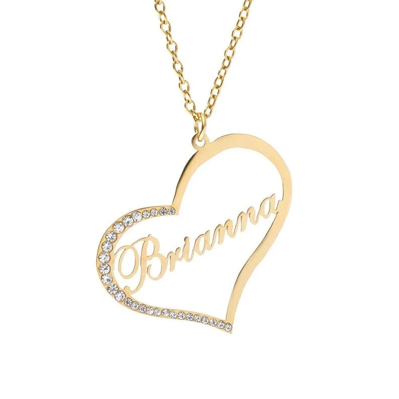 Kinselle Personalized Heart Name Necklace