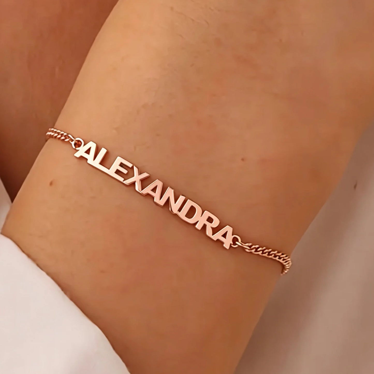 Kinselle Personalized Block Name Bracelet