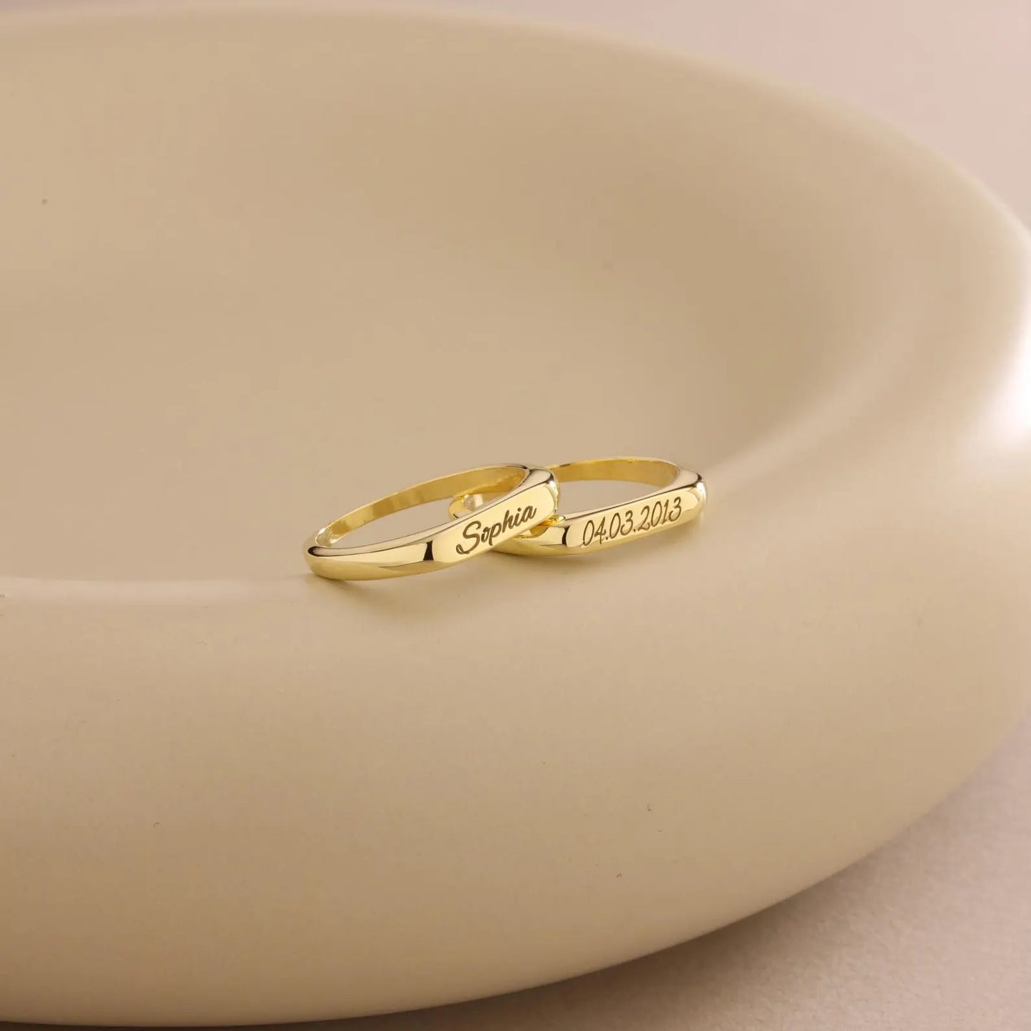 Kinselle Personalized Custom Name Ring